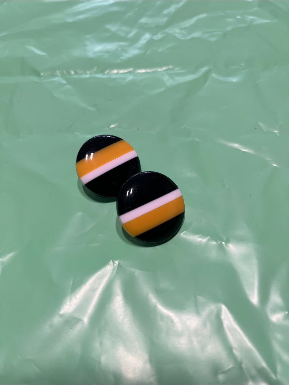 Vintage Black Resin Clip On Earrings